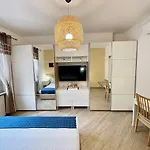 Гостевой дом Milanholidays 4*