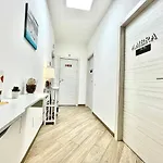Milanholidays 4* Милан