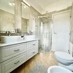 Casa de hóspedes Milanholidays 4*