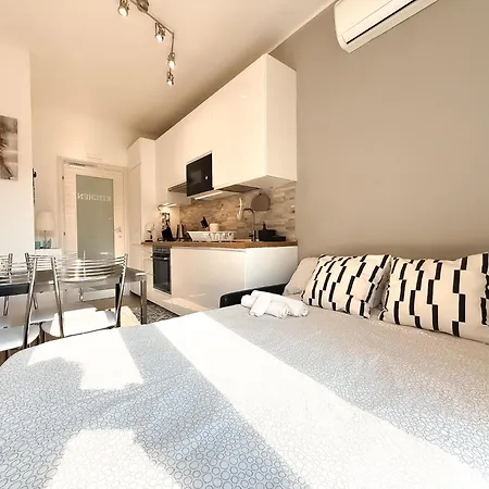 Milanholidays Pensjonat Mediolan